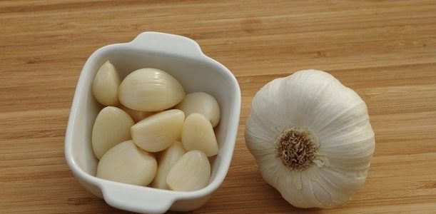 Daily Fresh Garlic Suggested for Strengthened Immunity – Try Tasty Toum